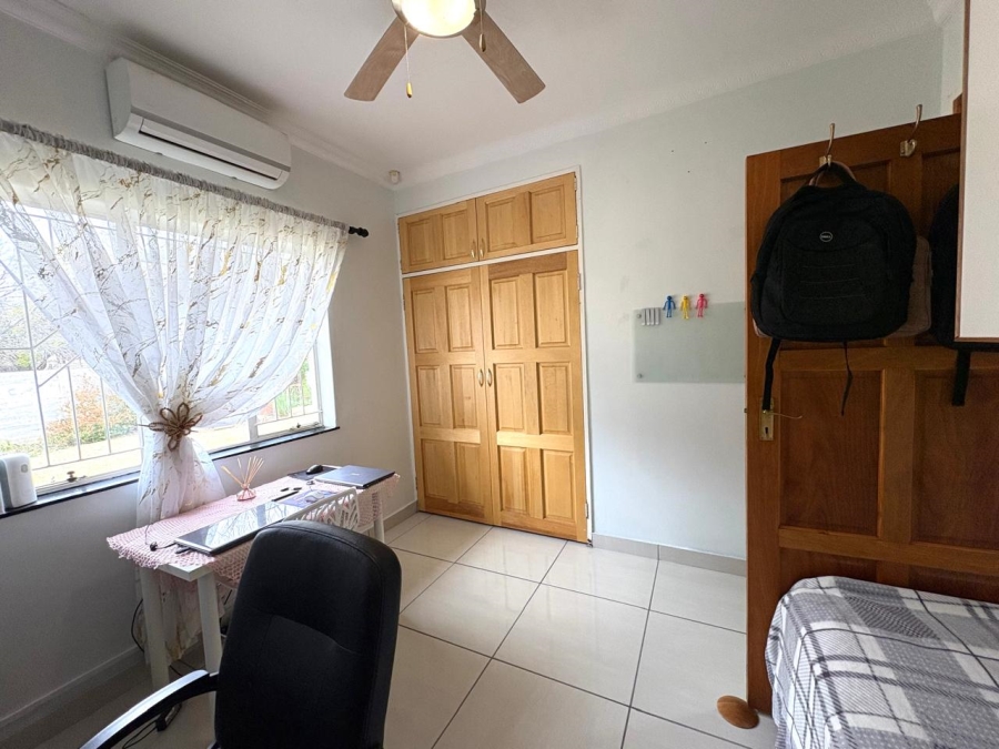6 Bedroom Property for Sale in Lakeview Free State